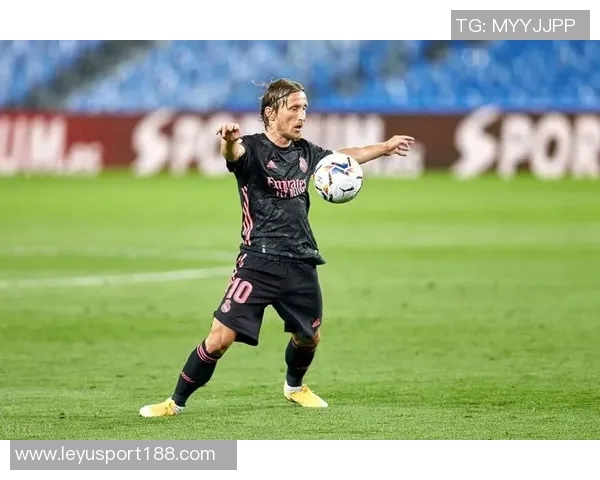 扎扎罗尼直言米兰缺少莫德里奇和中锋将难以重返巅峰