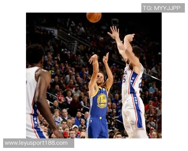 巴特勒盛赞库里：将球交给他后果然奇迹频现